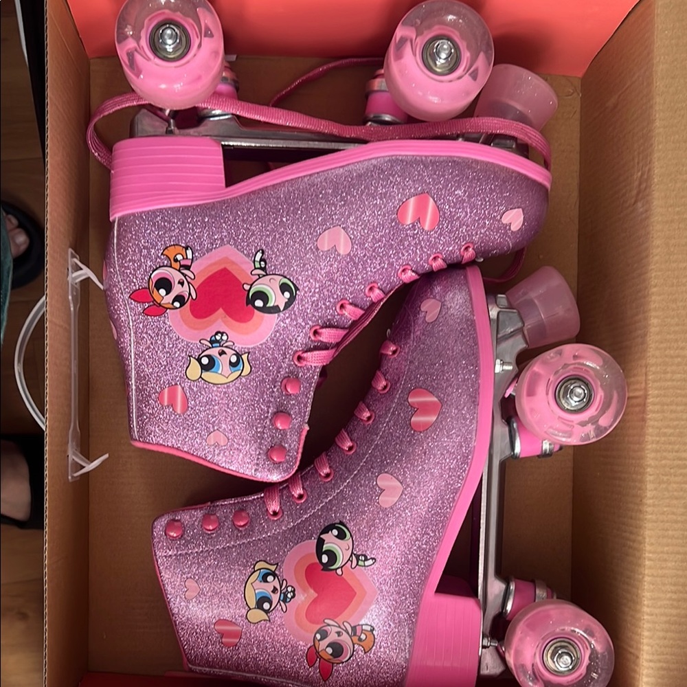 Dolls Kill x Powerpuff Girls Box